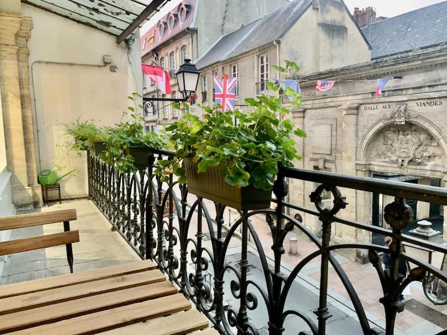 La Verriere Saint-Martin - Historic Center & Wifi 贝叶 外观 照片